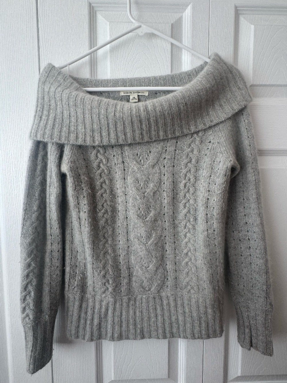 Banana Republic Light Gray Foldover Neck Cable Knit Pullover Sweater Size XS